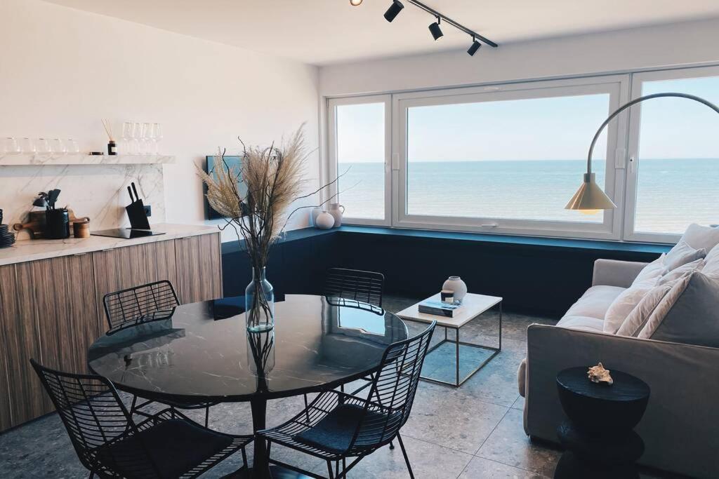 Apartamento Wonderful Architect Designed Flat With Sea View Ostende Exterior foto
